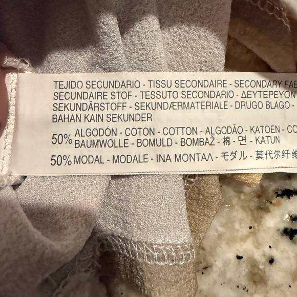 *PRE-OWNED* Zara Women's Size S Watercolor Sleeveless V-Neck Blouse - Picture 6 of 6